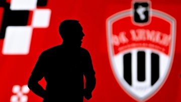 ФК "Химки" просит суд перейти от упрощенной к процедуре банкротства в общем порядке ФК "Химки" просит суд перейти от упрощенной к процедуре банкротства в общем порядке