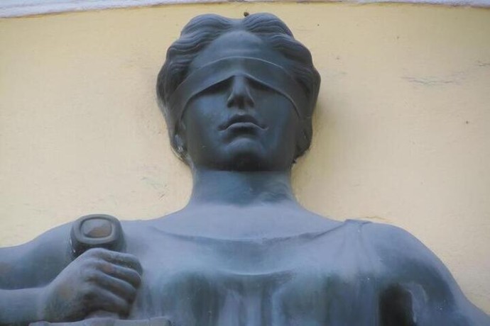 В Краснодаре возбудили уголовные дела по факту издевательств над школьницей В Краснодаре возбудили уголовные дела по факту издевательств над школьницей