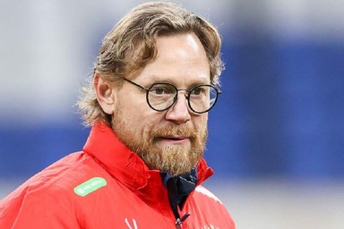 Канчельскис: "Карпину пора определиться, он сам себя обманывает"