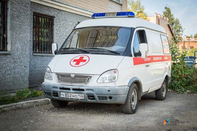 В Кирове водитель-экспедитор получил тяжёлые травмы при падении с прицепа