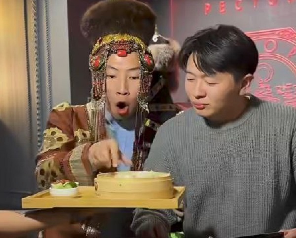 Юмористы из Бурятии взорвали весь Рунет под «Базовый минимум» Юмористы из Бурятии взорвали весь Рунет под «Базовый минимум»