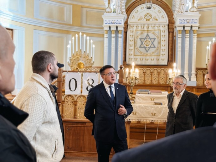 В Петербурге для участников СВО, проходящих реабилитацию в госпиталях города, прошла экскурсия по Большой Хоральной Синагоге