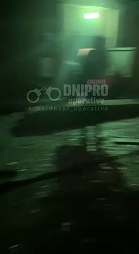 Появилось видео масштабных пожаров после прилета по Днепропетровску Появилось видео масштабных пожаров после прилета по Днепропетровску