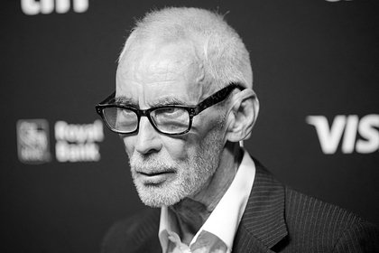 Умер режиссер фильма про Джеймса Бонда Умер режиссер фильма про Джеймса Бонда