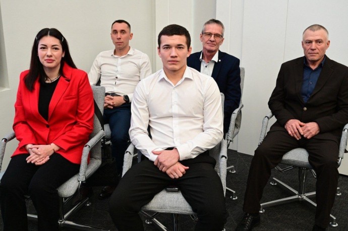 Жители Башкирии получают по одному миллиону рублей Жители Башкирии получают по одному миллиону рублей