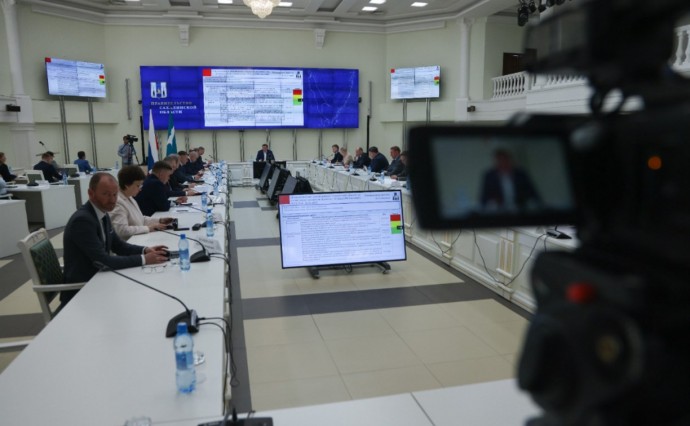 В Сахалинской области выполнили почти половину запланированного ямочного ремонта
