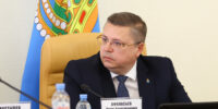 Астраханцы пожаловались на перебои с водой и опасные деревья