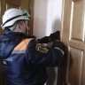 Пензенские спасатели помогли медикам попасть в квартиру на улице Тамбовской