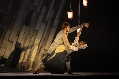 Первые гастроли Севастопольского государственного театра оперы и балета проходят в Санкт-Петербурге