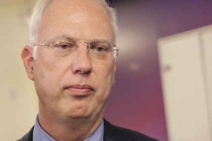 Глава РФПИ оценил появление третьего в мире человека с чипом от компании Маска