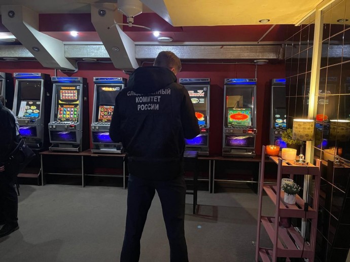 В Ярославле накрыли нелегальный клуб с игровыми автоматами