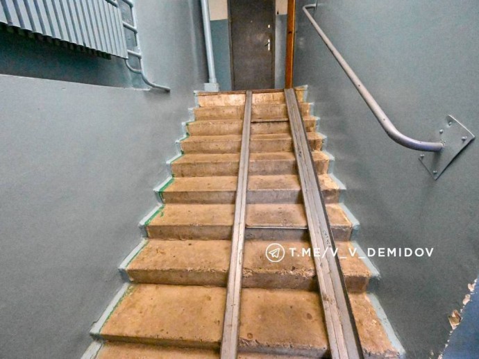 В доме участника СВО в Белгороде после обращения к губернатору обновили пандус