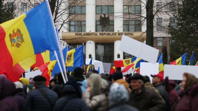 Парламент Гагаузии потребовал от ЦИК Молдавии соблюдения закона
