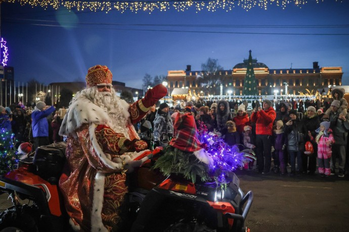 Стала известная программа «НаШествия Дедов Морозов» в Рыбинске