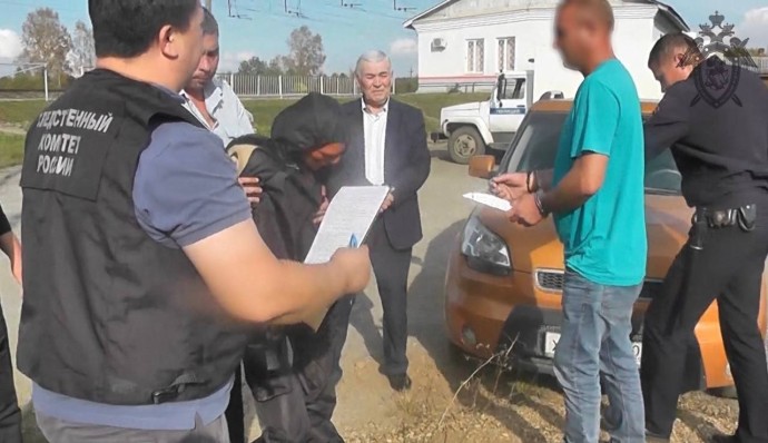 Житель Башкирии зарезал женщину в присутствии её дочери Житель Башкирии зарезал женщину в присутствии её дочери