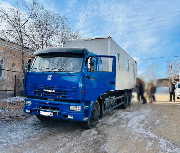 В Бурятии республиканская больница передала КамАЗ в зону СВО