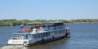 Астраханцев приглашают на водные маршруты по пригородам