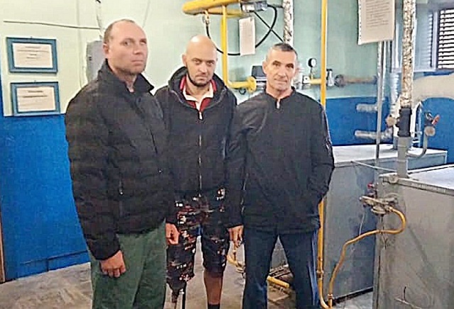 Два ветерана СВО из Ковылкинского района трудоустроены при поддержке Кадрового центра «Работа России» Два ветерана СВО из Ковылкинского района трудоустроены при поддержке Кадрового центра «Работа России»