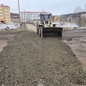 В Углегорске пешеходный переход напротив моста в сторону Черёмушек отсыпали щебнем