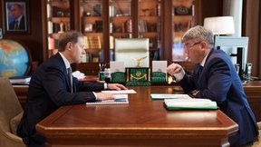 Денис Мантуров встретился с главой Бурятии Алексеем Цыденовым