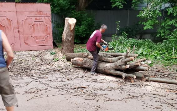 В Курске по итогам проверки дворов оштрафовали несколько управляющих компаний