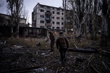 Глава ЕК призвала не допустить сокращения численности ВСУ и территориальных уступок