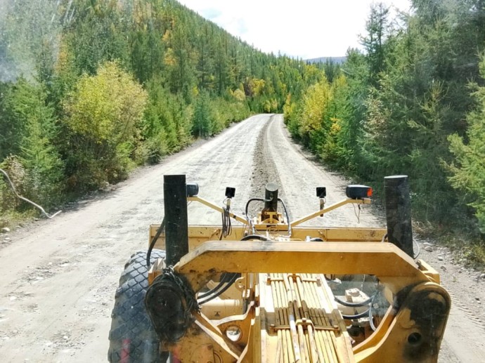 В 14 районах Бурятии провели плановые работы на дорогах