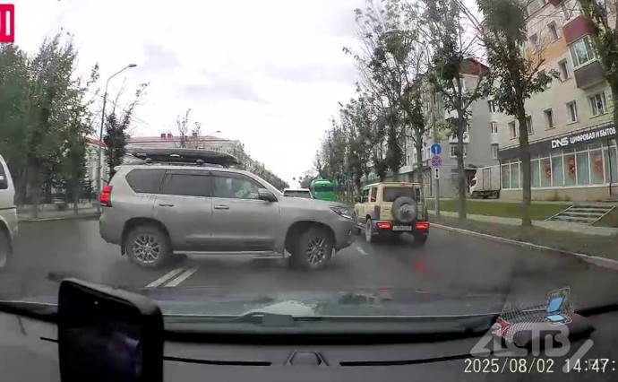 "Нет предела человеческой глупости": автохам устроил переполох на дороге в Южно-Сахалинске
