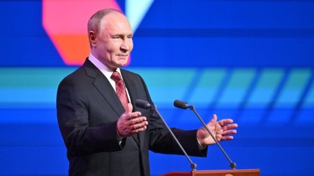 Денег всегда и везде не хватает, заявил Путин