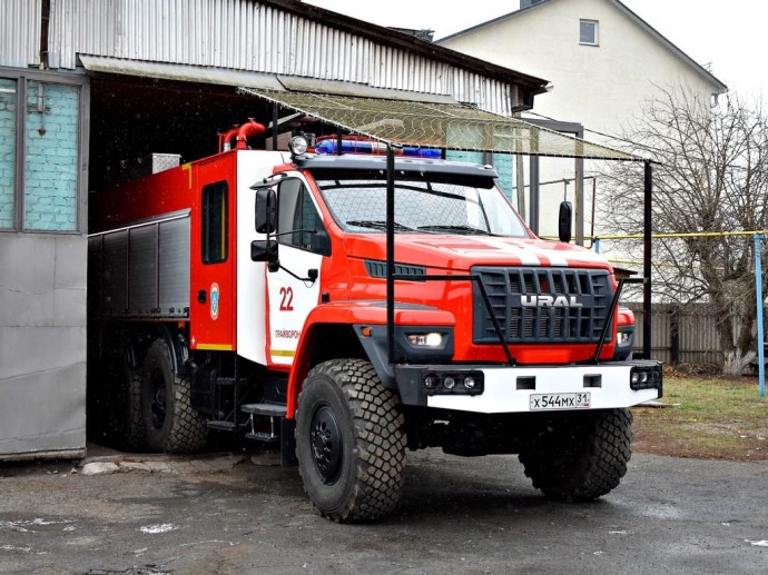Мужчину спасли из горящего дома в Старом Осколе