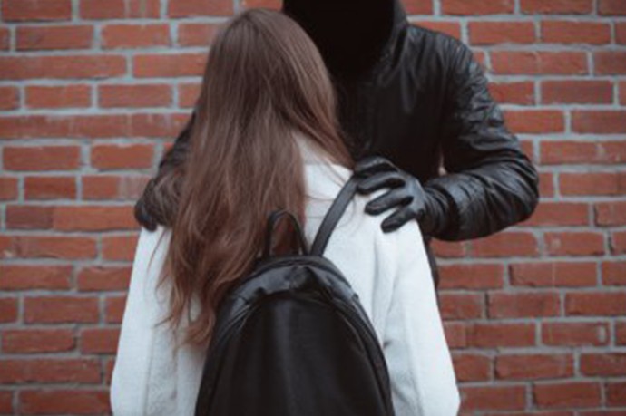 «Это не мой папа!» В Подмосковье мужчина схватил девочку средь бела дня. Что спасло ребёнка? «Это не мой папа!» В Подмосковье мужчина схватил девочку средь бела дня. Что спасло ребёнка?