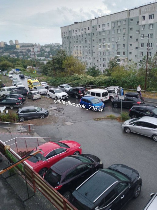 «Полиция не помогает»: скорая вновь не может помочь пациентам во Владивостоке