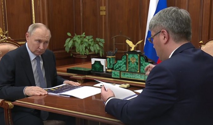 Путин провёл рабочую встречу с главой Бурятии