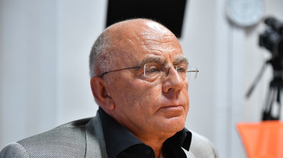 Суд отстранил от должности ректора СПбГУП Александра Запесоцкого Суд отстранил от должности ректора СПбГУП Александра Запесоцкого