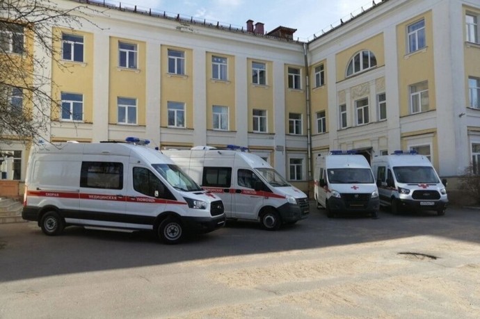 Стало известно какая армия медиков спасает жизни жителей Ленобласти