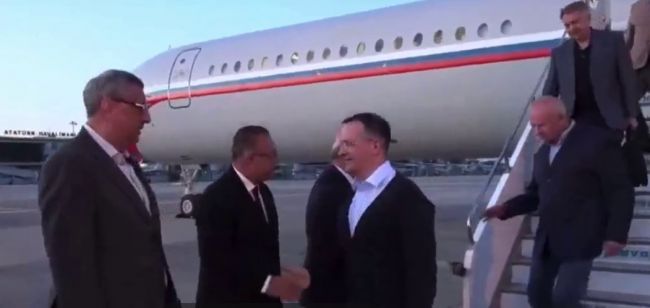 Российско-украинские переговоры в Стамбуле в полном составе начались