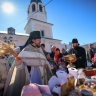 В Якутске освящают куличи и яйца на Пасху