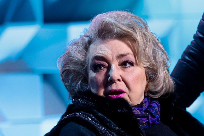 Тарасову возмутила волокита с допуском Петросян на Олимпиаду: "Господь Бог должен разрешить?"