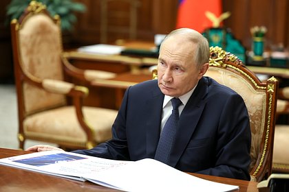 Путин освободил от обязательных работ три категории россиян