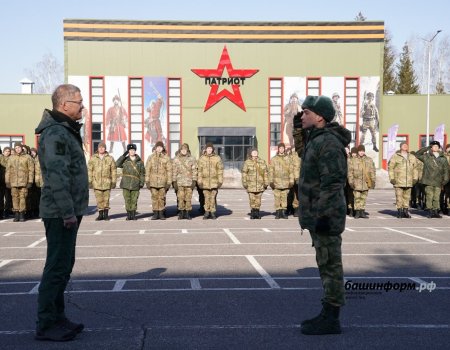 Радий Хабиров проводит «Мужской разговор»