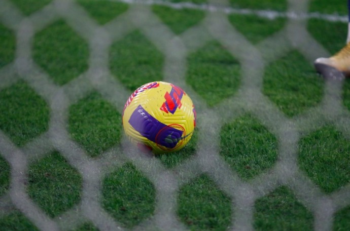 Енисей – Спартак Кострома: прямая трансляция, где смотреть матч онлайн 19 октября