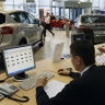 Суд пояснил, когда покупатель авто может отказаться от навязанных допуслуг