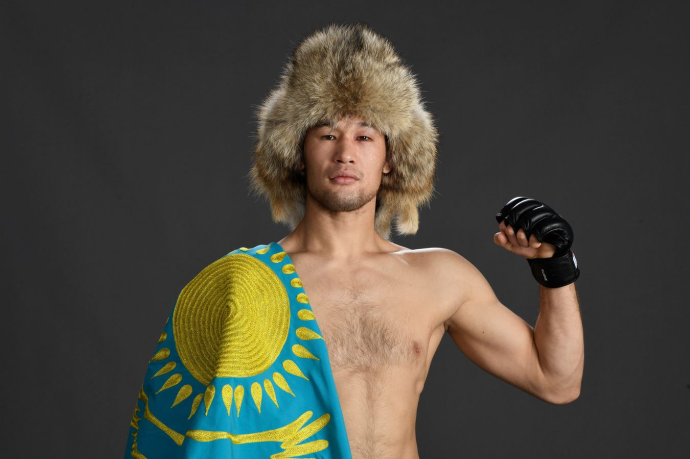 Рахмонов назвал себя самым неудобным соперником для Махачева Рахмонов назвал себя самым неудобным соперником для Махачева