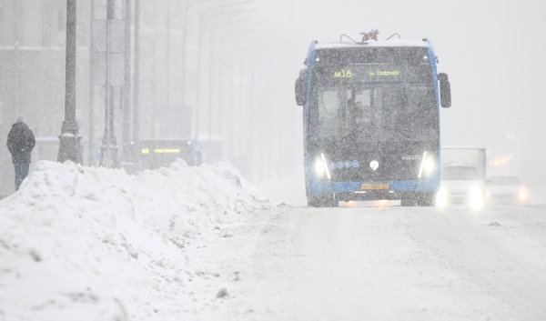 Дептранс Москвы сообщил о подготовке автобусов и электробусов к работе в зимний период