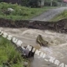 Мост рухнул в Приморье под натиском непогоды