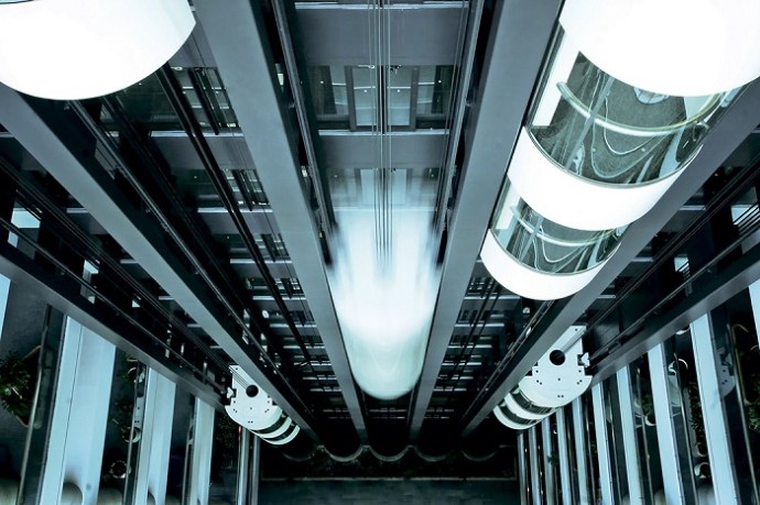 В Подмосковье начались испытания современного высокоскоростного лифта В Подмосковье начались испытания современного высокоскоростного лифта