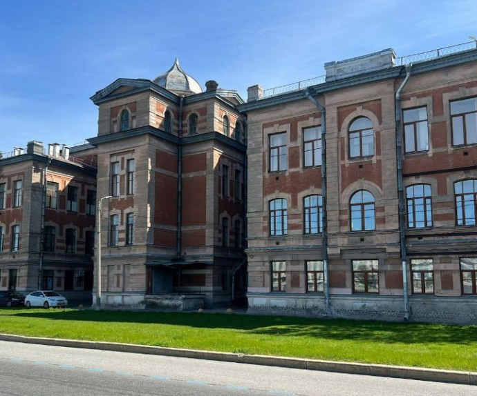 Клинику кожных болезней в Петроградском районе отреставрируют