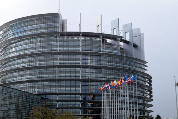 Европарламент готов сбивать российские самолеты