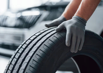 Главу учреждения в Белогорске оштрафовали за незаконный сброс отходов