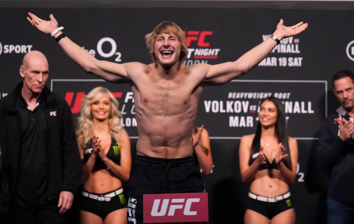 Пимблетт высказался о победе Перейры над Анкалаевым